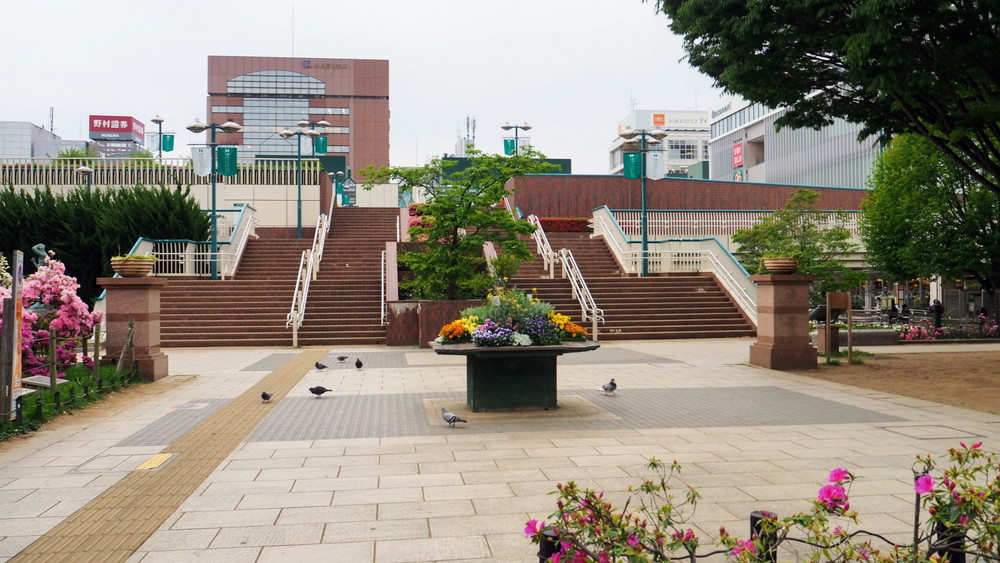 練馬駅前の広場