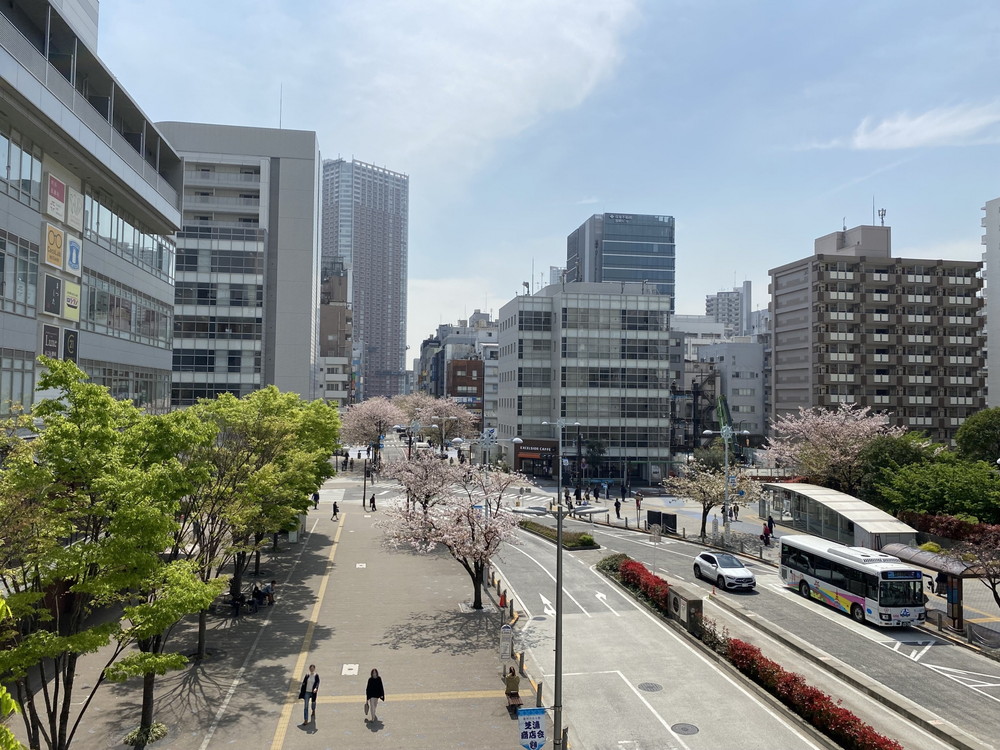 田町-駅前の風景