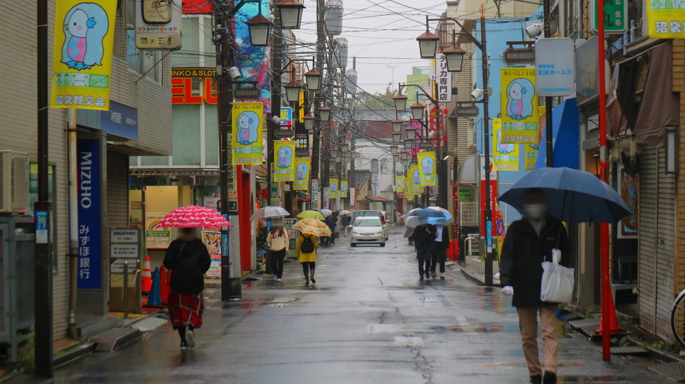 沼袋駅近くの商店街