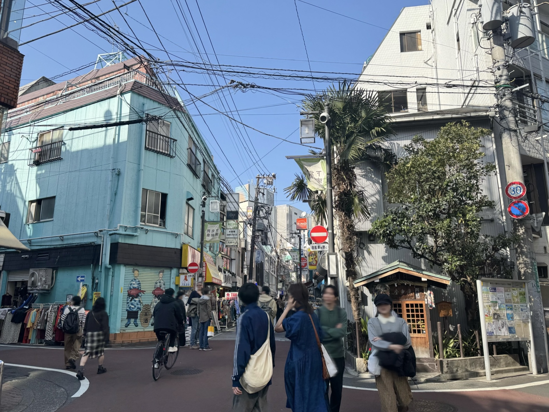 下北沢の街並み